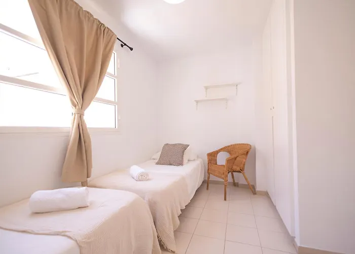 Arona Camisón Playa de las Américas