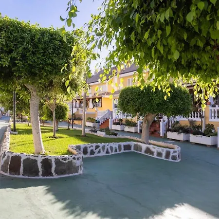 Apartment Arona Camison