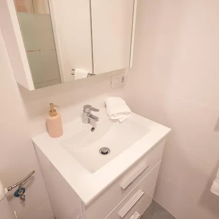 Arona Camison Playa de las Americas (Tenerife)