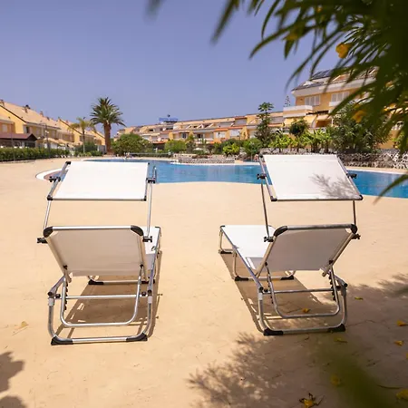 Arona Camison Apartman